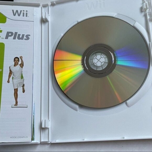 Wii Fit Plus Only for Owners of Original Wii Fit Wii Balance Board Untested - Picture 4 of 4